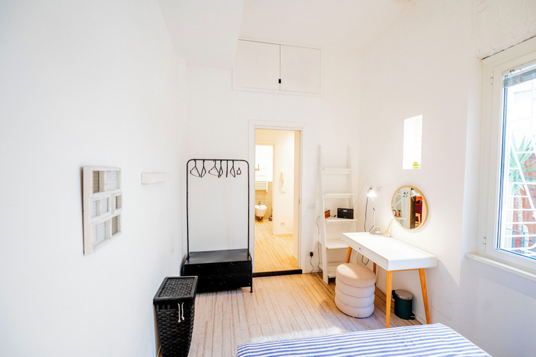 Bedroom 4, Charming Design Apartment In Vibrant Pigneto, Rome