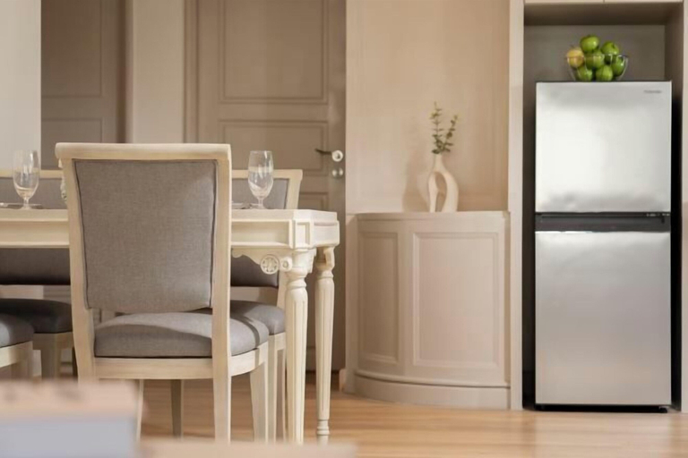 Dining Room 17
