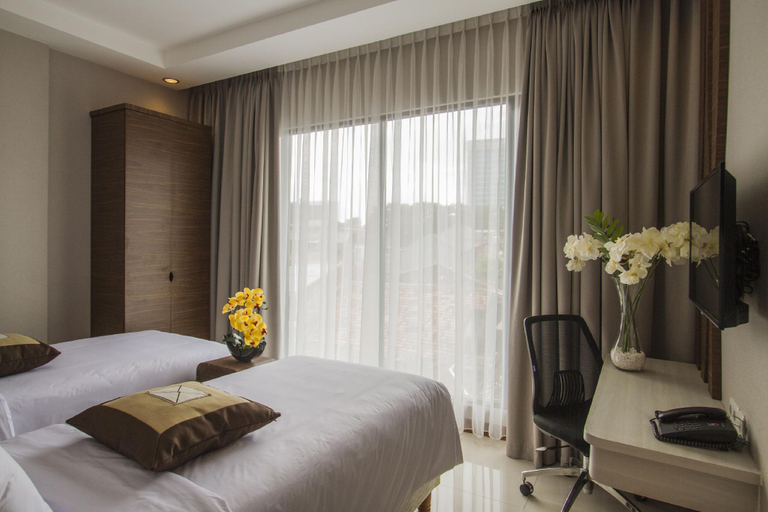 Bedroom 8