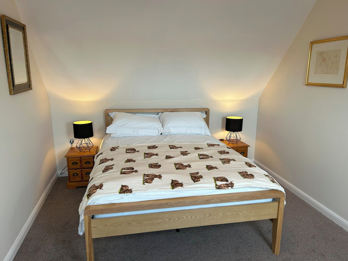 Bedroom 2, Cara's Cottage, Perthshire and Kinross