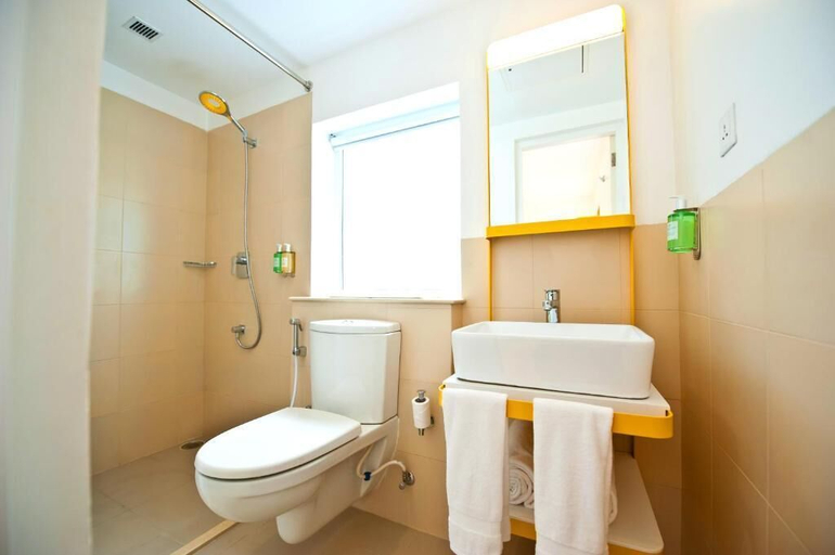 Bathroom 3, Bloomrooms @ Calangute, North Goa