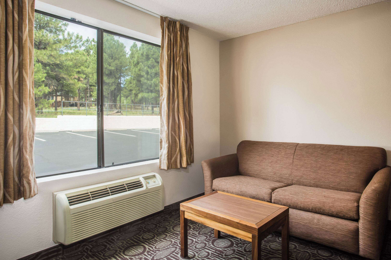 Others 5, Super 8 by Wyndham Flagstaff, Coconino