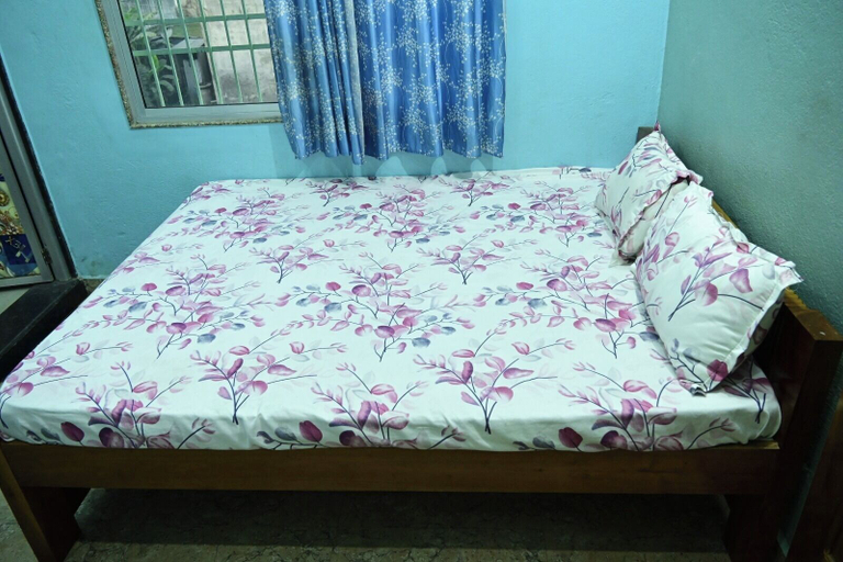 Bedroom 2, Roy Guest House, Purba Medinipur