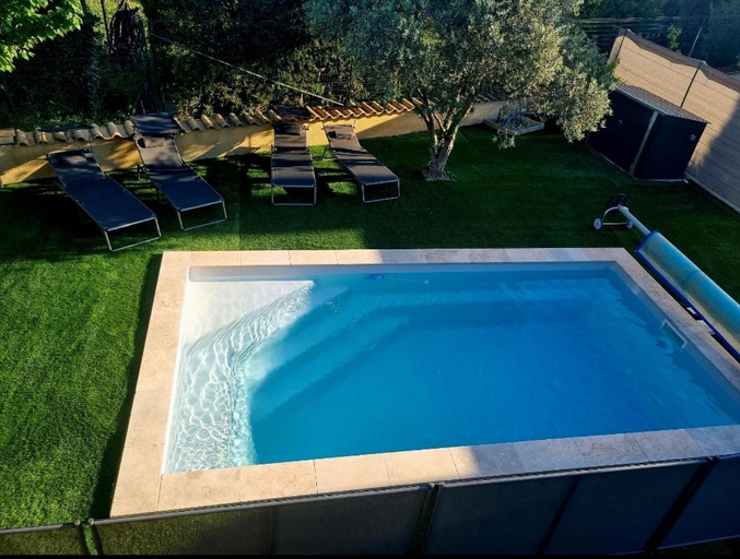 Others 2, Villa Provencale, Vaucluse
