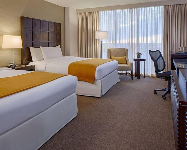 Bedroom 4, Doubletree Houston Greenway Plaza, Houston
