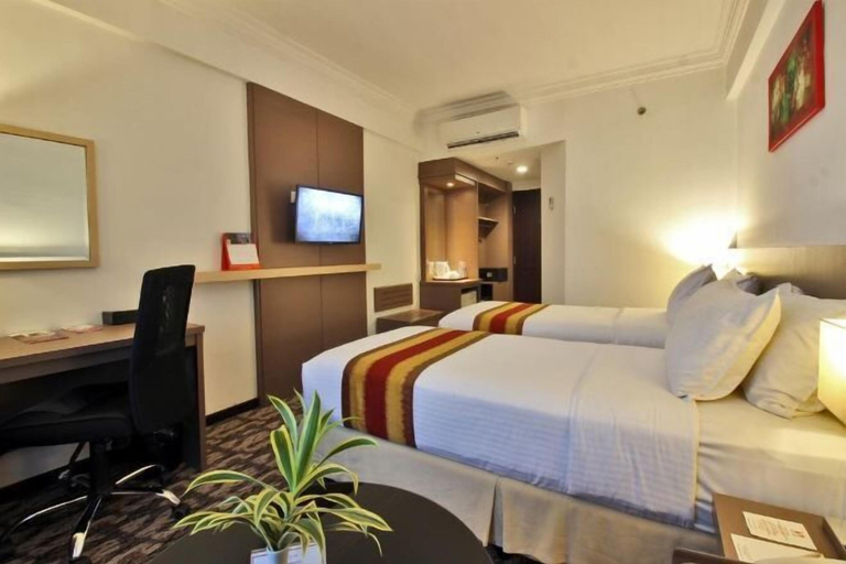 Bedroom 30