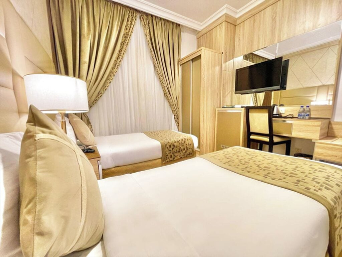 Bedroom 3, Al Mukhtara International Hotel, Al Madinah Al Munawwarah