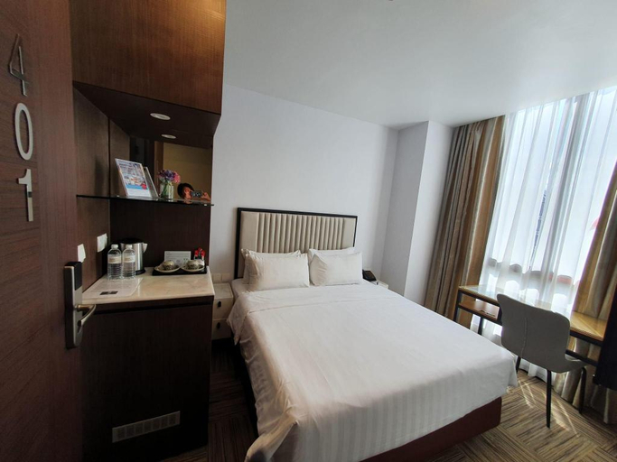 Bedroom 18