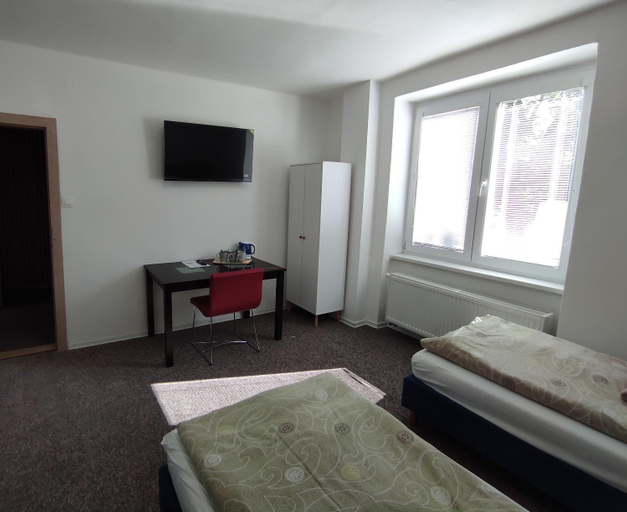 Others 5, Hostel 26, Košice I