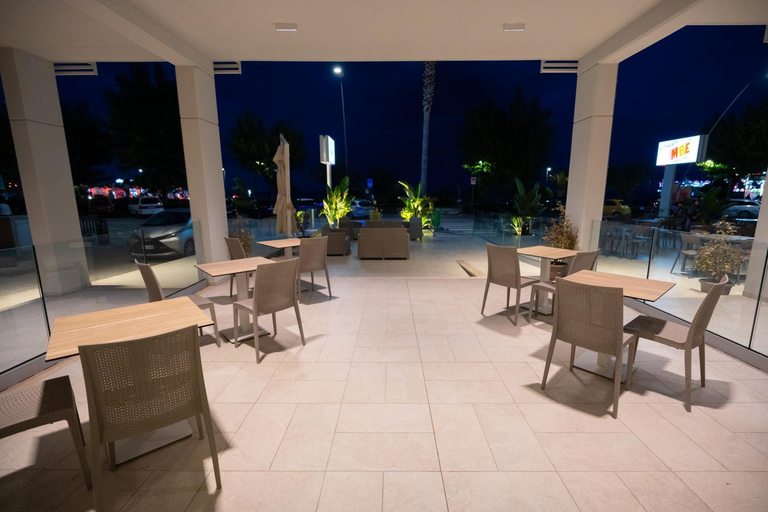 Food & Drinks 5, Hotel Petite Fleur - Alba Adriatica, Teramo