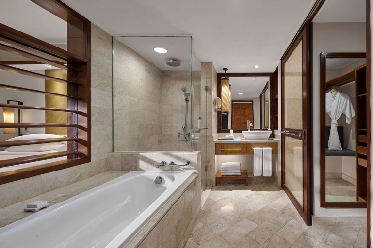 Bathroom 27