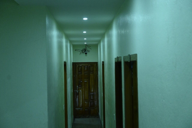 Others 4, Roy Guest House, Purba Medinipur