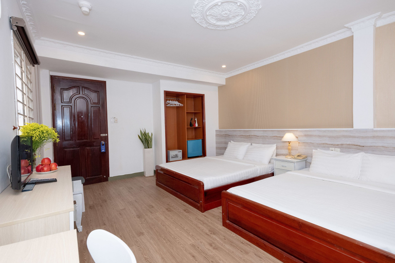Bedroom 8