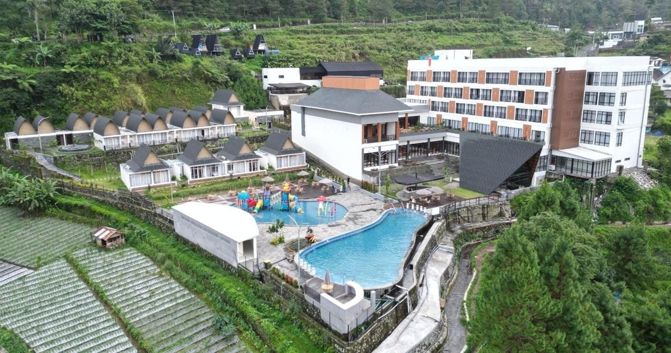 Exterior & Views 2, Gulala Azana Hotel & Resort Guci Tegal, Tegal