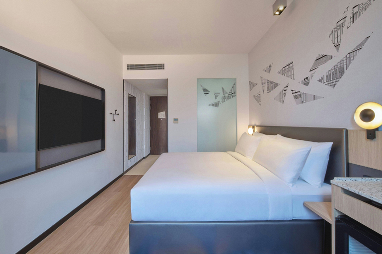 Bedroom 18