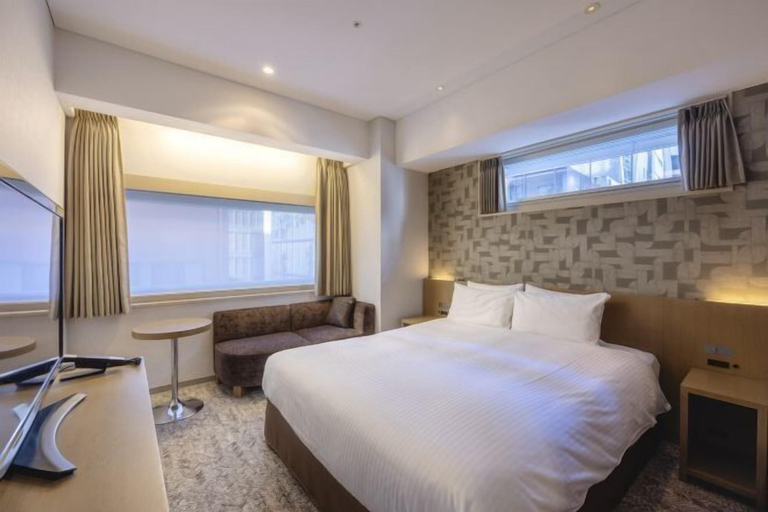 Bedroom 26