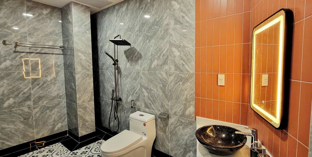 Bathroom 1