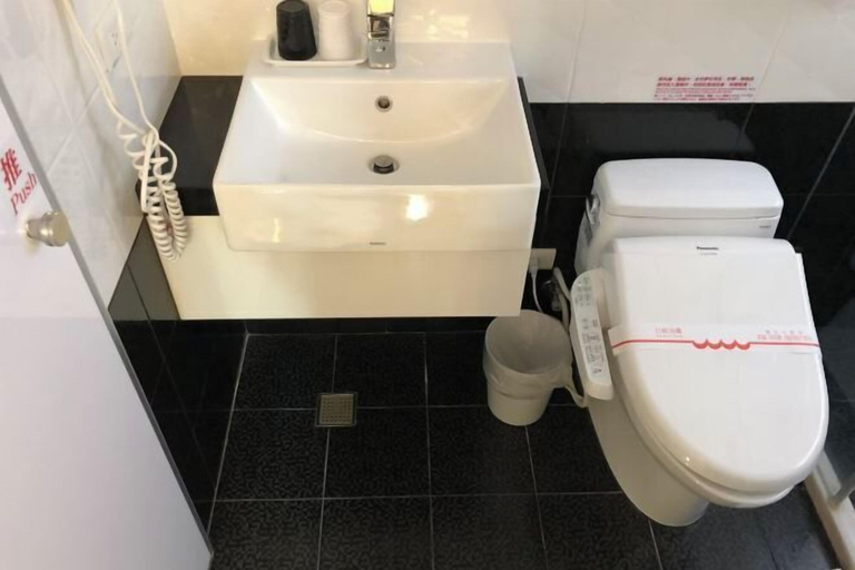 Bathroom 21