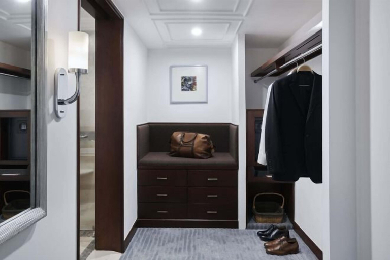 Bedroom 12