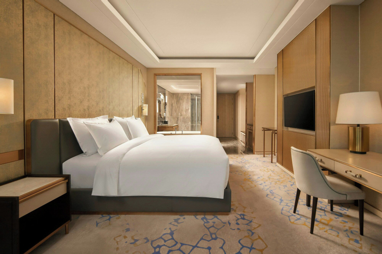 Bedroom 26