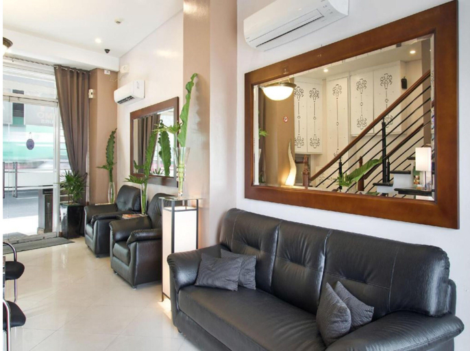 Others 5, Collection O Avitel Hotel near Osmena Highway, PNR Pasay Station, Metro Manila, Makati City