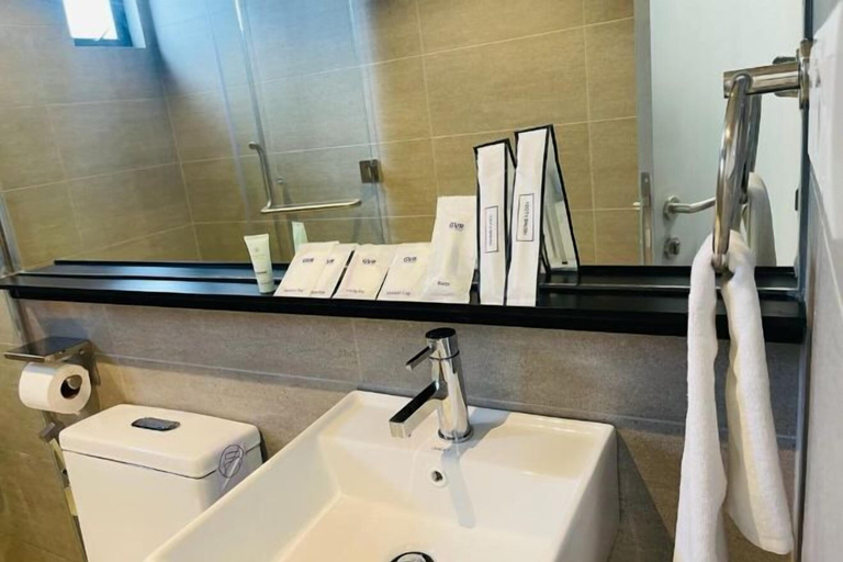 Bathroom 11