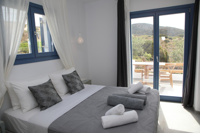 Bedroom 2, White Dream Suites Antiparos, South Aegean