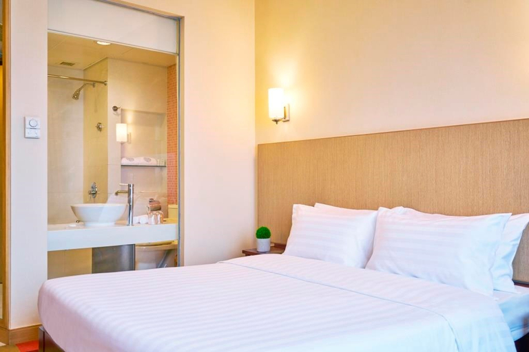 Bedroom 5, Hotel COZi Harbour View, Kowloon