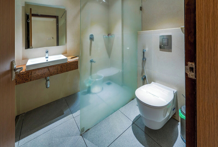 Bathroom 4, Hotel Malika Residency, Kottayam