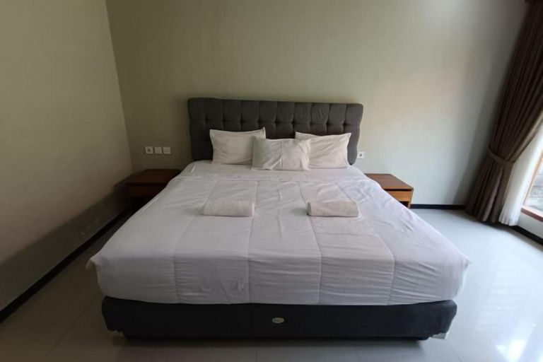 Bedroom 28
