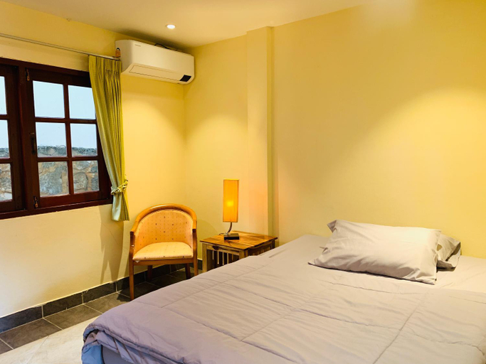 Bedroom 16
