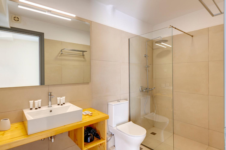 Bathroom 4, Hotel Kamelo, South Aegean