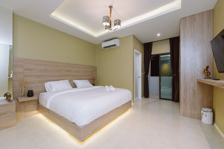 Bedroom 5, The Cape Hotel, Muang Udon Thani