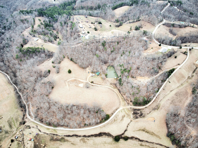 Others 5, Newly Listed-Private 25-Acre Escape Near Red River Gorge, Lee