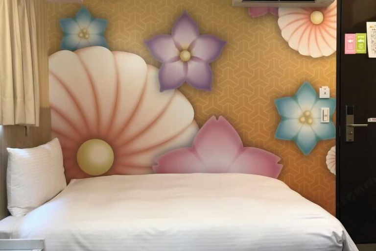 Bedroom 9