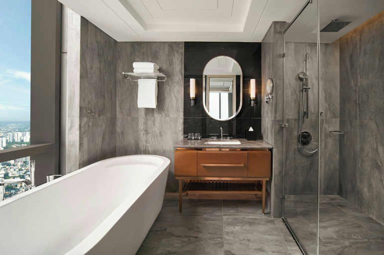 Bathroom 12