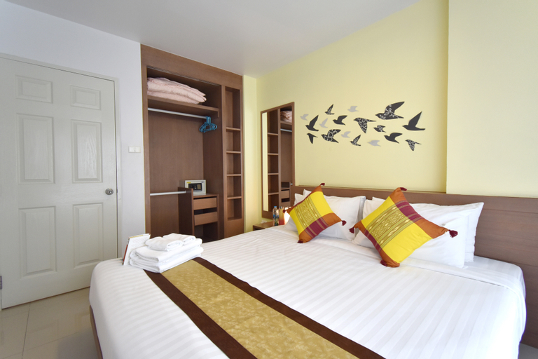 Bedroom 5