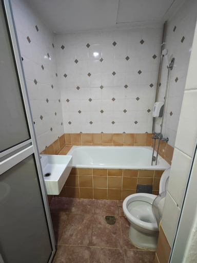 Bedroom 5, GoStay Hotel, Singapore