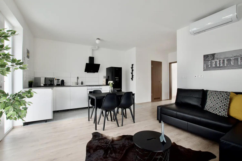 Others 4, Family Apartments by Hi5 - Zamardi, Siófok