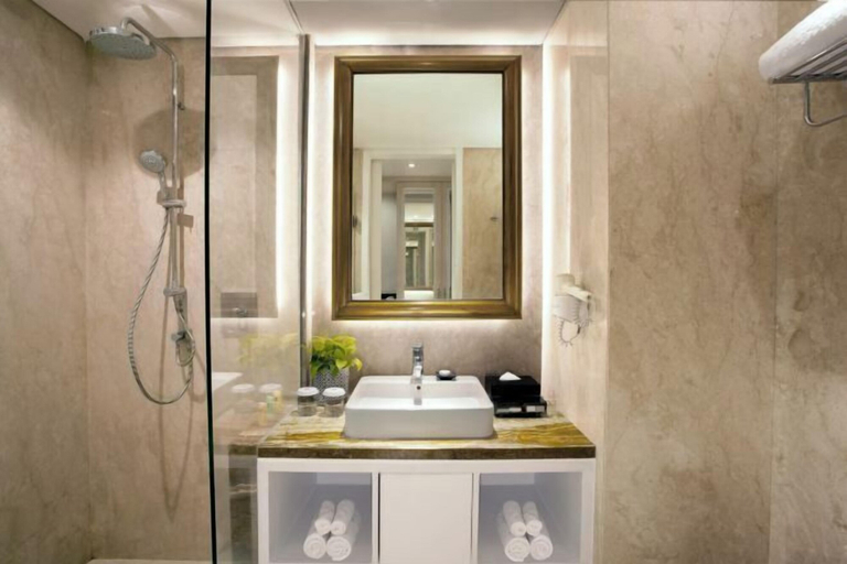 Bathroom 9