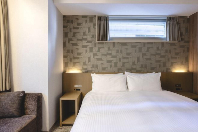 Bedroom 25
