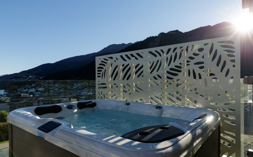 Sport & Beauty 3, The Carlin Boutique Hotel, Queenstown-Lakes