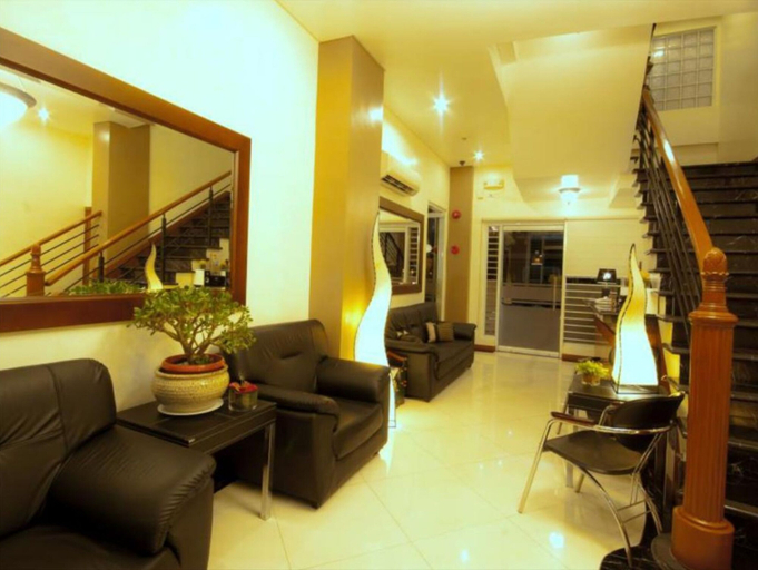 Others 4, Collection O Avitel Hotel near Osmena Highway, PNR Pasay Station, Metro Manila, Makati City