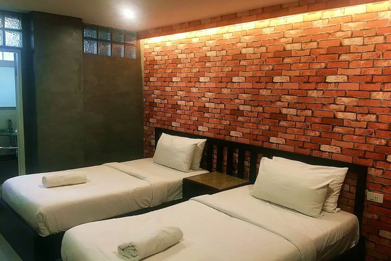 Bedroom 25