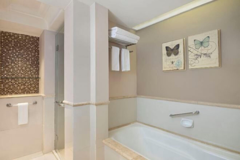 Bathroom 5