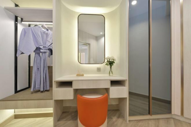 Bathroom 5