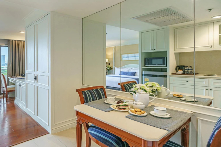 Dining Room 3