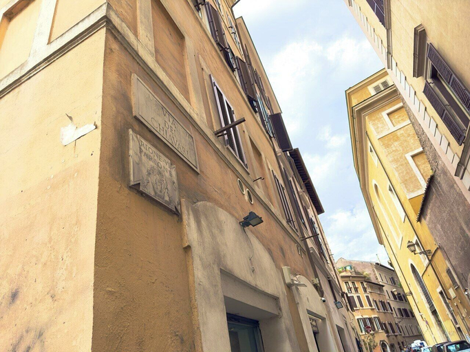 Exterior & Views 2, Campo De' Fiori Apartments, Roma