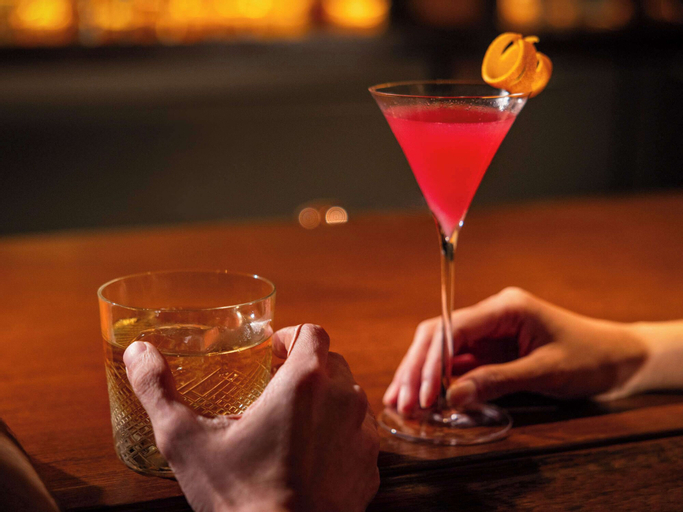 Food & Drinks 19