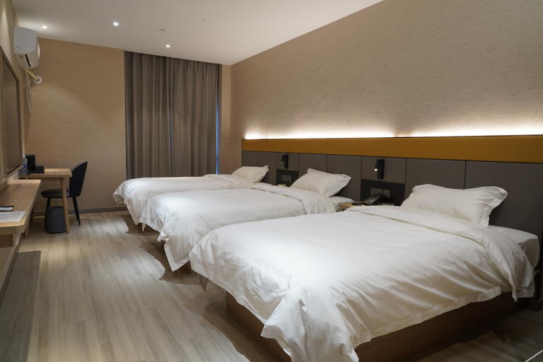 豪华三床房 3, Comfort Hotel, Shaoxing